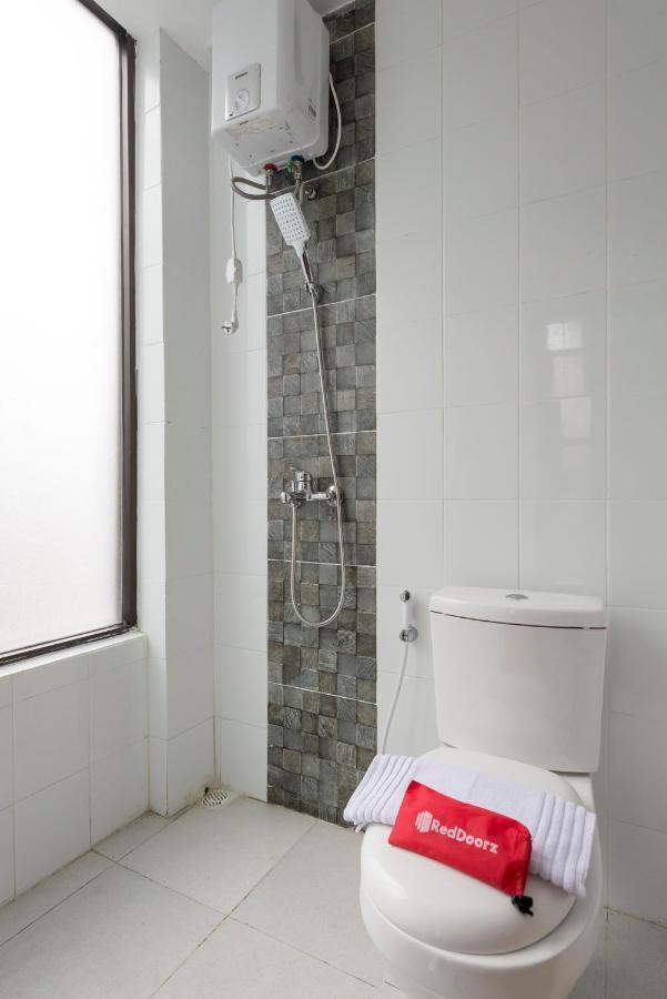 Reddoorz Near Grand City Mall 2 Surabaya Exterior photo